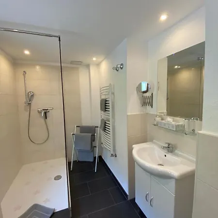 Haus Waldheim Und Dependance דירה שארניץ