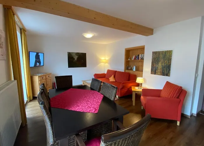 Haus Waldheim Und Dependance * شارنيتز