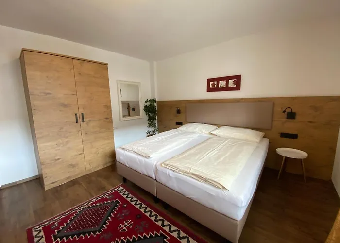 شقة Haus Waldheim Und Dependance شارنيتز