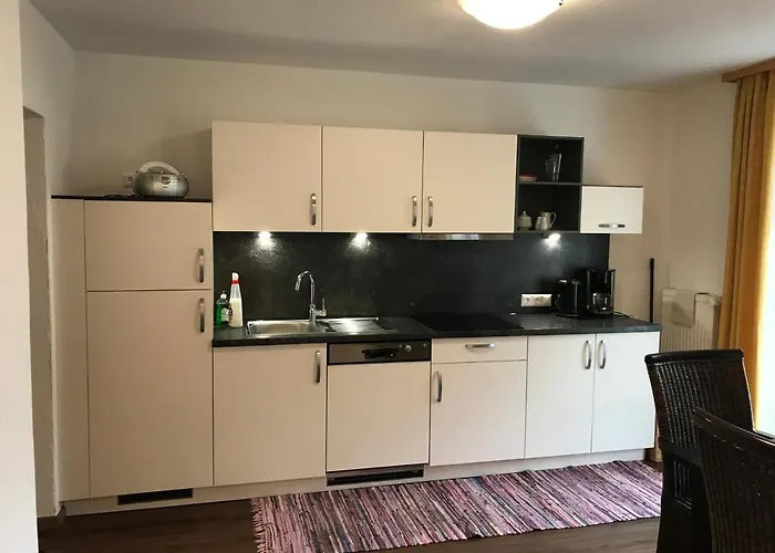 شقة Haus Waldheim Und Dependance