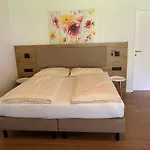 דירה Haus Waldheim Und Dependance *